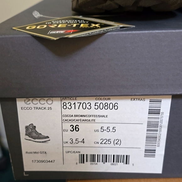 Ecco Womens Brown Leather Hiking Boots, Size 36 (5-5 1/2) - Picture 3 of 9